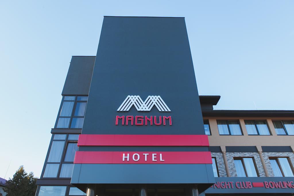 Magnum Hotel Berehove  Exterior photo