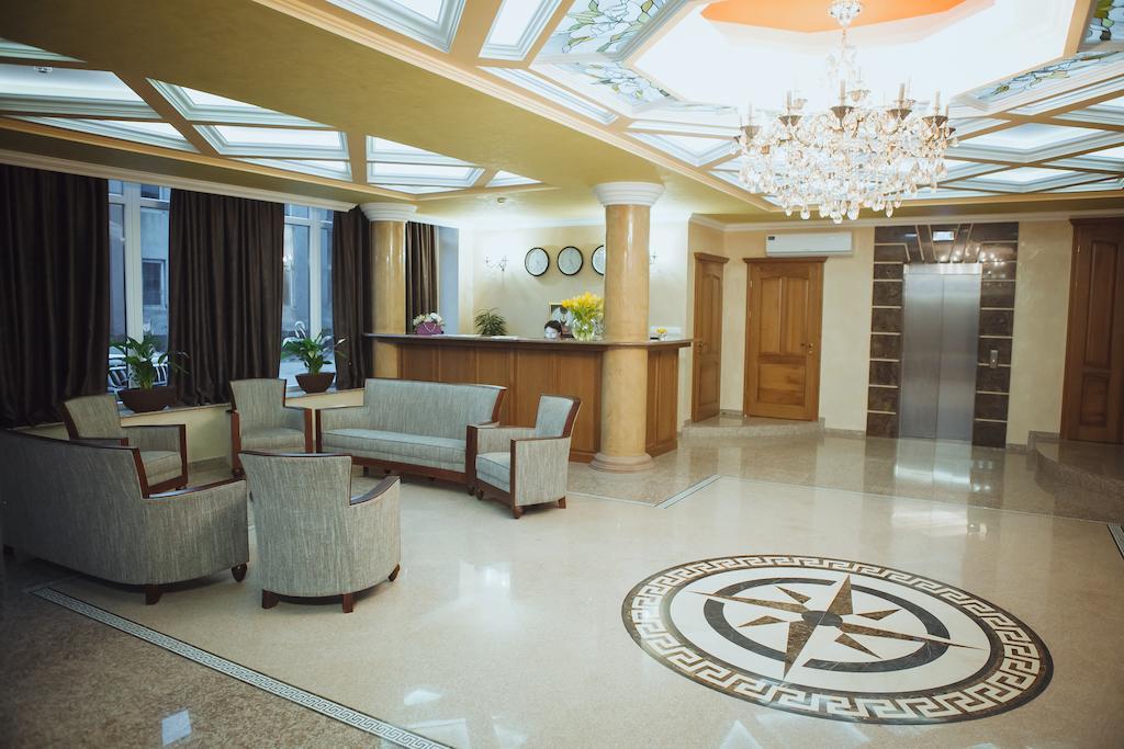 Magnum Hotel Berehove  Exterior photo